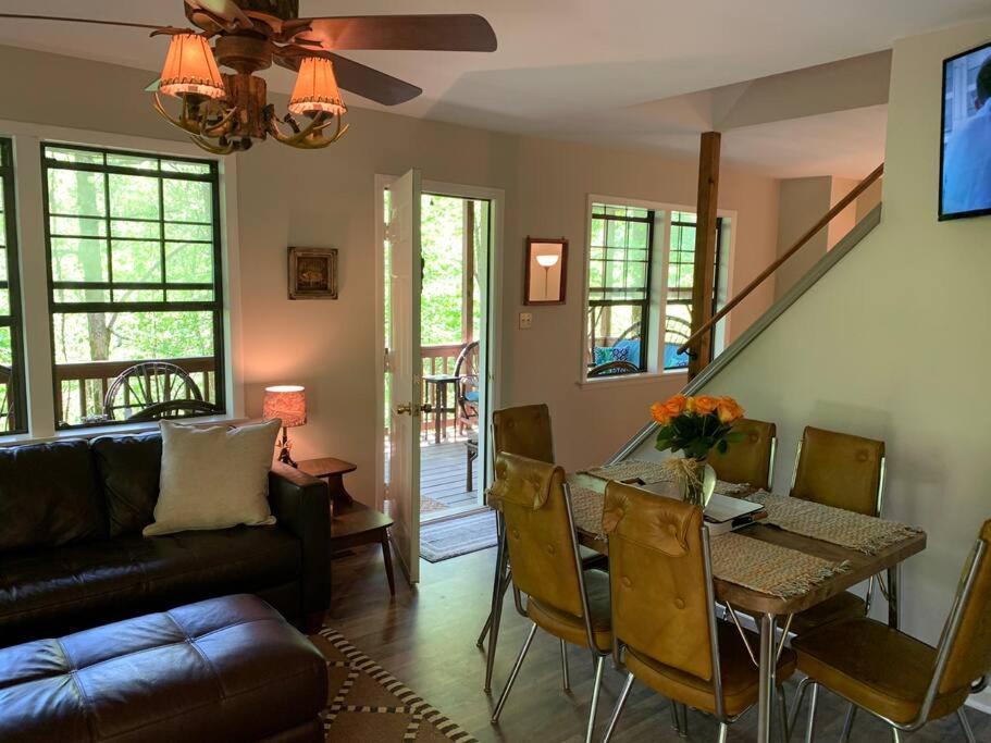 Cabin Fever On Cartecay River Ellijay Exterior photo